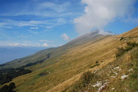 tour in moto da prada a rifugio fiori del baldo|rifugio fiori del baldo stretta.